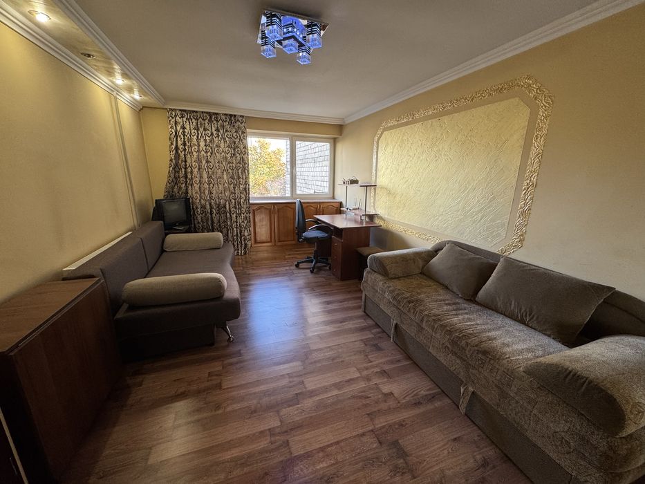 1-кімн. квартира, вул. Скальда (Комарова)