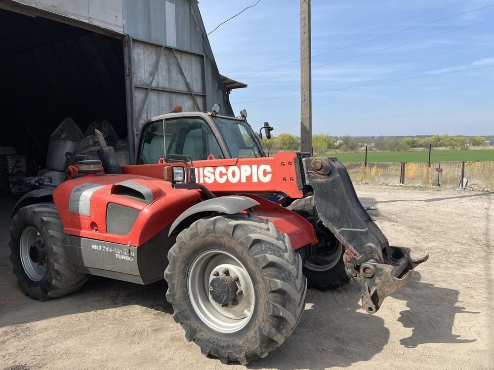 Телескопічний навантажувач Manitou 741-120