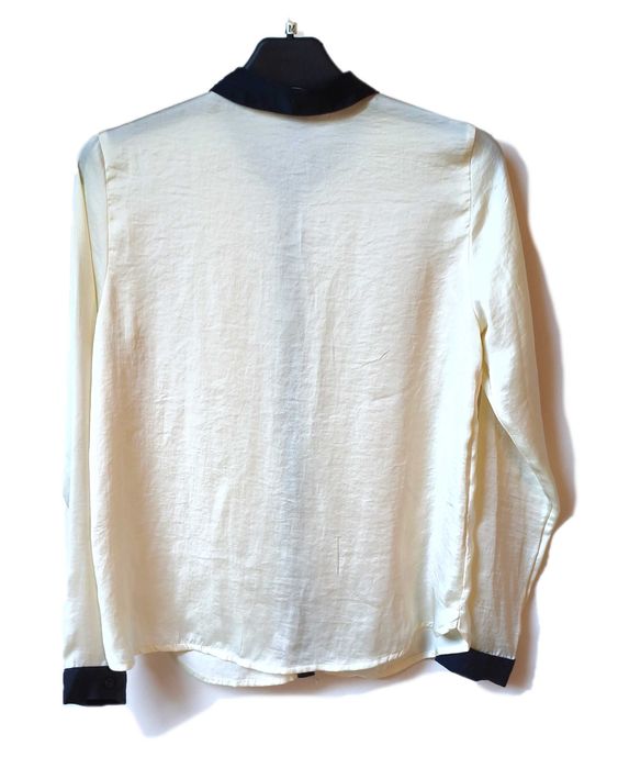 H&M 36 satynowa koszula ecru czarny kołnierzyk delikatna