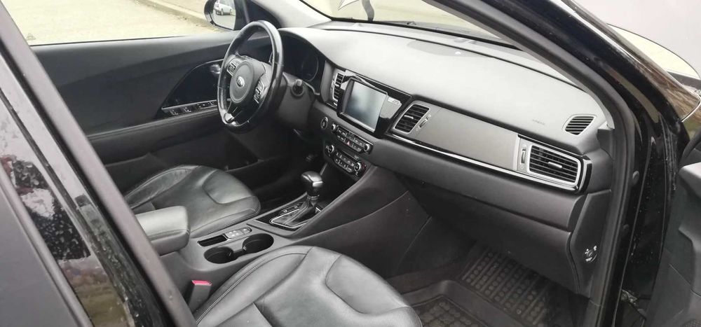 Kia niro Дверь зеркало крыло инвертор двигатель рычаг бампер фара бу