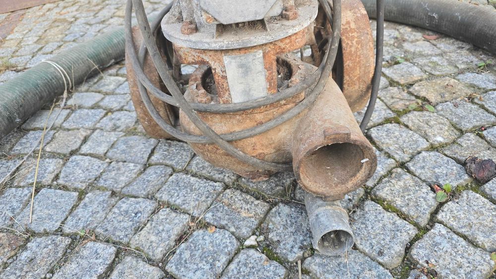 Pompa do wody brudnej, szamba, gnojówki Silnik 400v na siłę Mocna