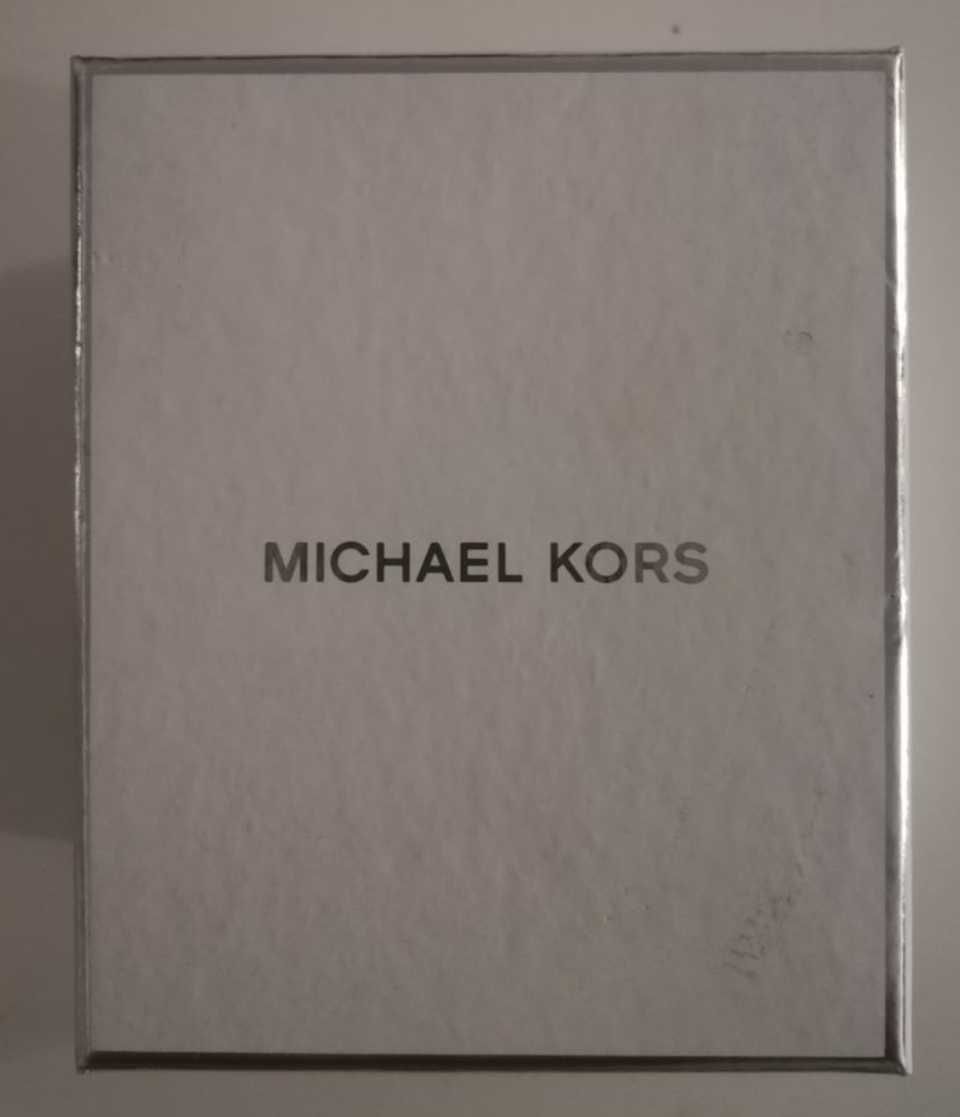 Pom pom Michael Kors