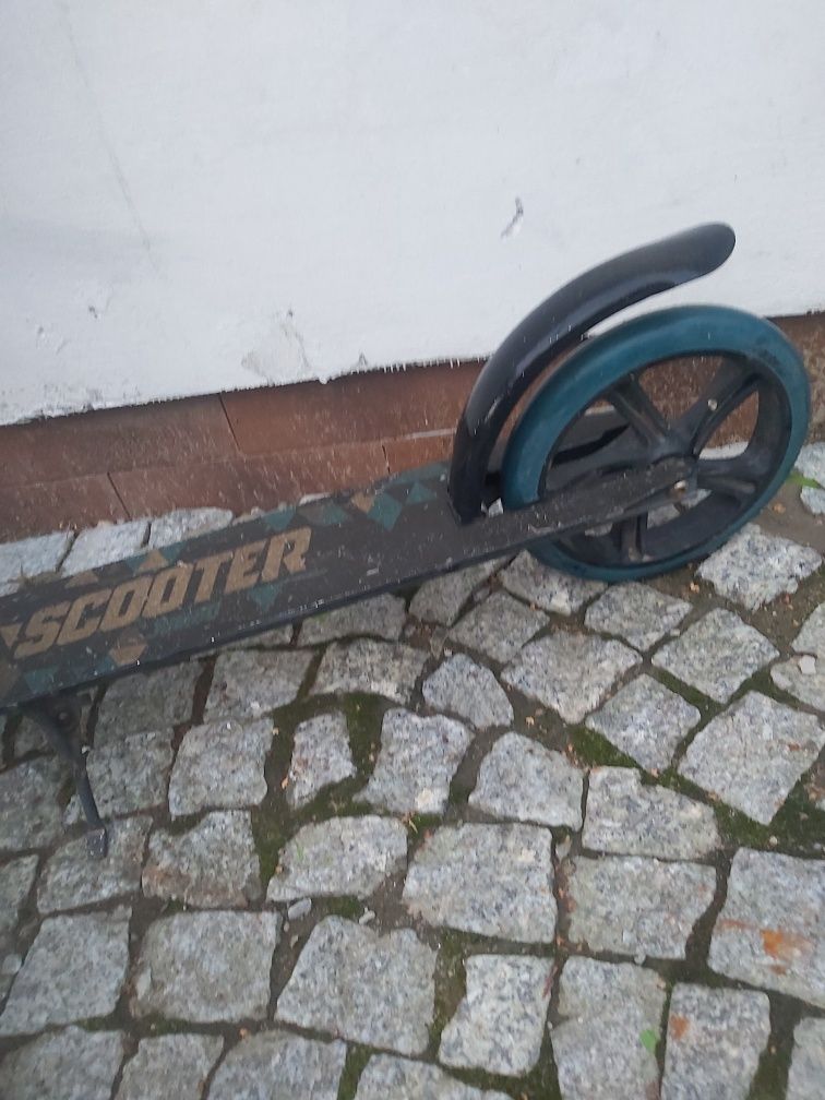 Hulajnoga scooter