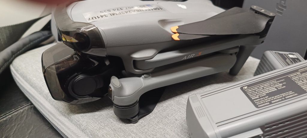 Drone dji Air3 (novo) combo : RC2 + 3 baterias