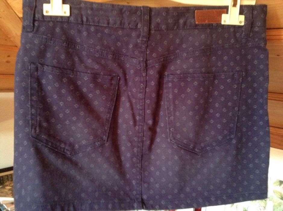 Saia H&M tamanho 38/40