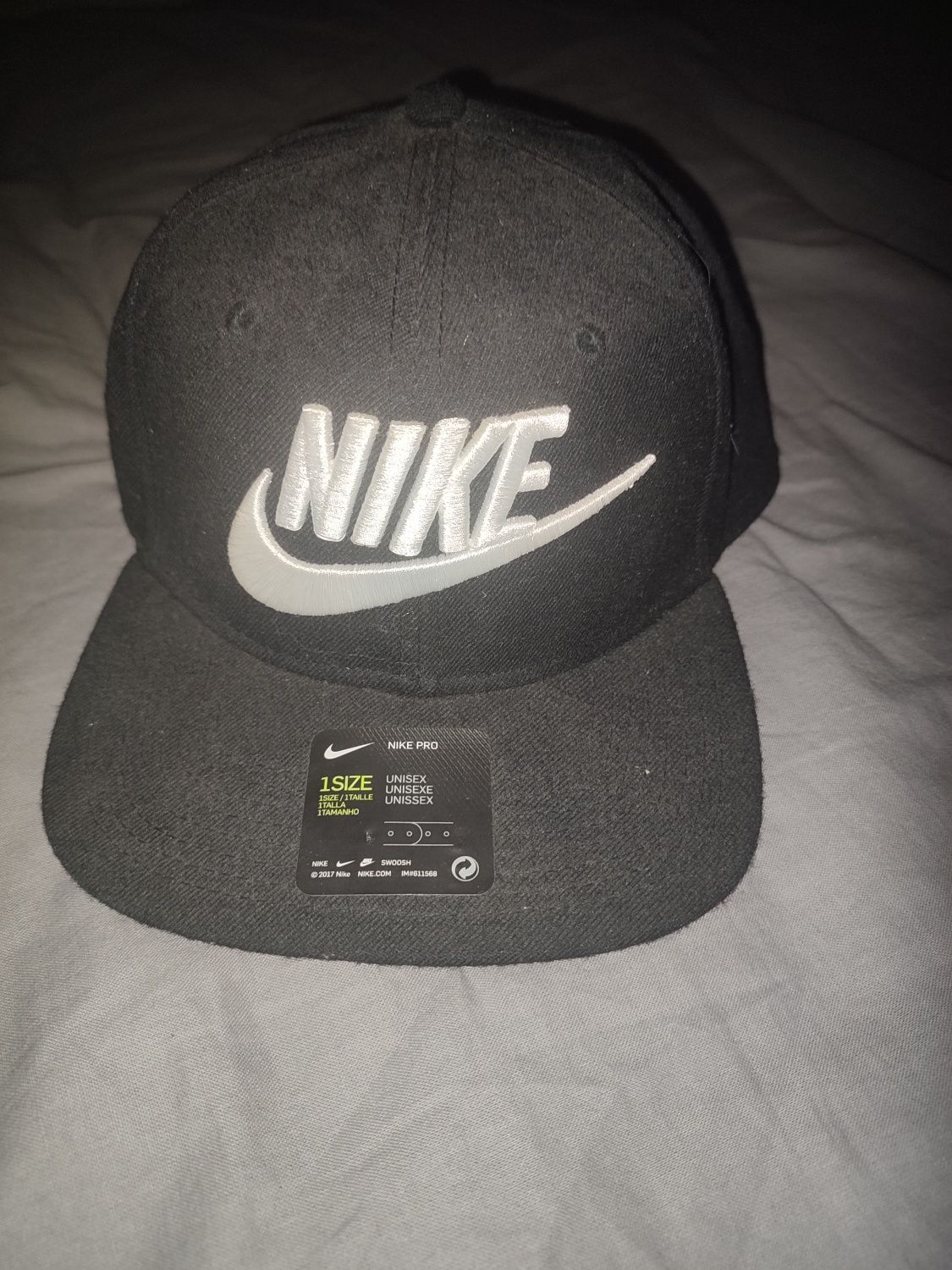 CAP Nike em excelentes condições.