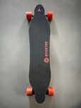Elektryczna deskorolka Boosted Board V2