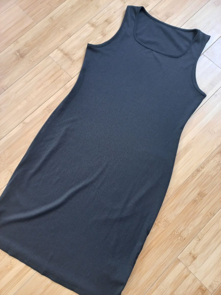 Letnia prosta sukienka czarna mini rozm 40- 42