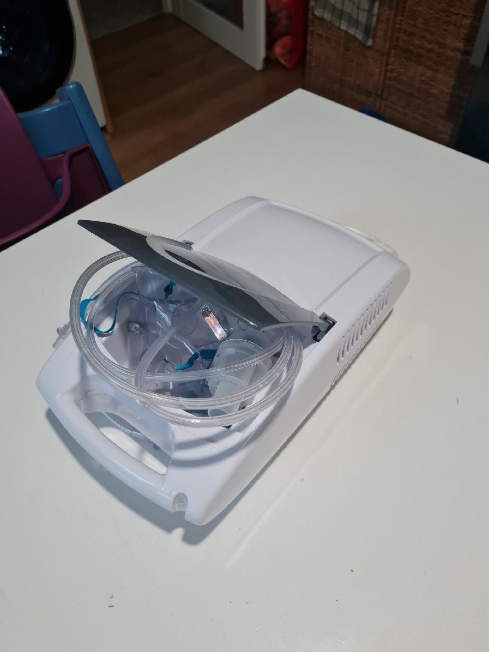 Inhalator nebulizator dla dzieci nebulizacja Sanitas niemiecki