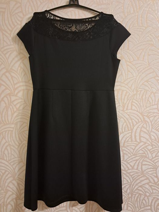 Сукня святкова від Avon