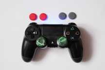 Pad do gier Playstation 4 Dualshock 4 + nakładki na analogi bez drifta
