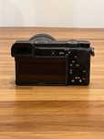 Продам бездзеркальний фотоаппарат Sony a6400