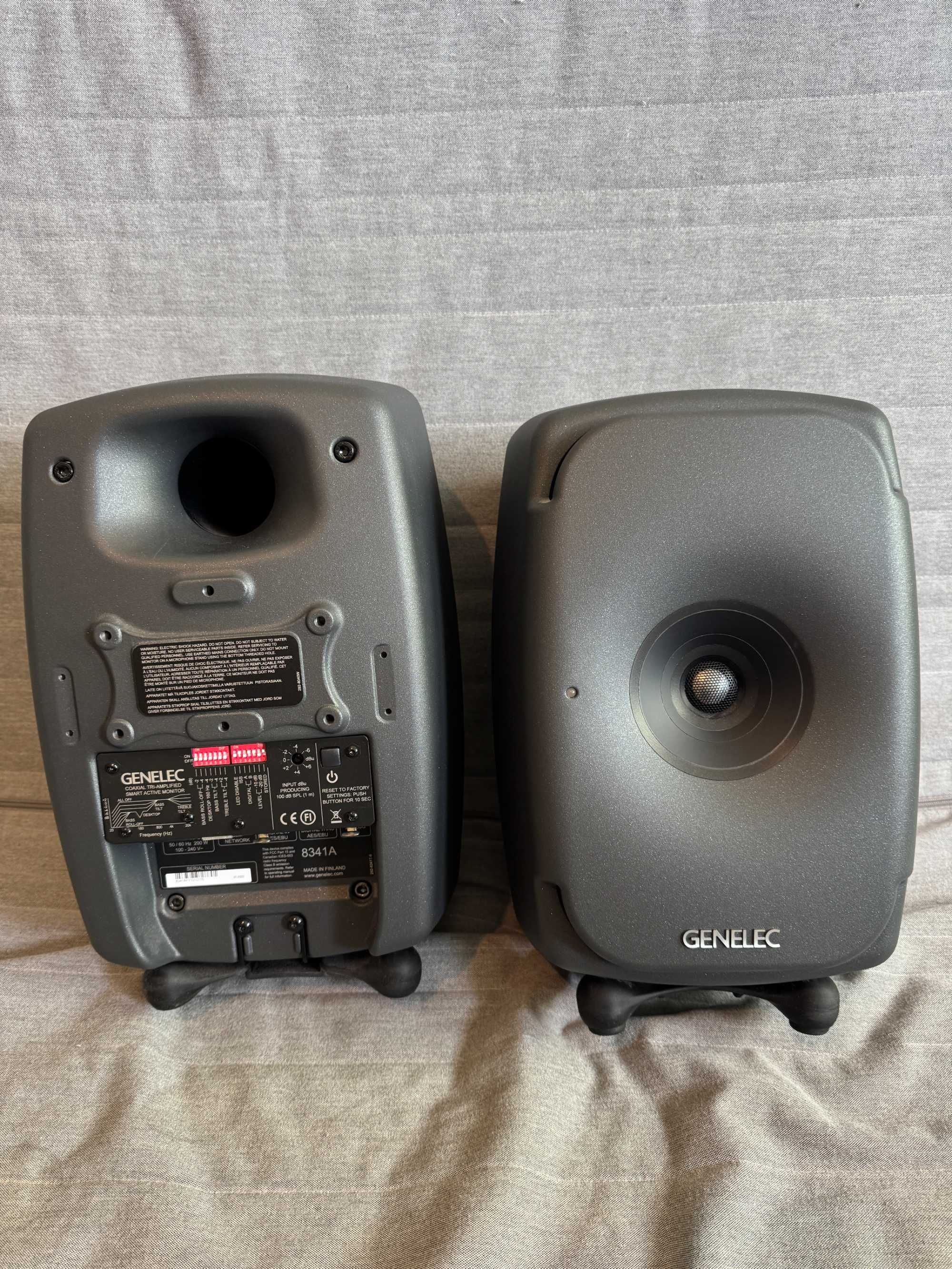 Monitory studyjne - GENELEC 8341 The Ones, para