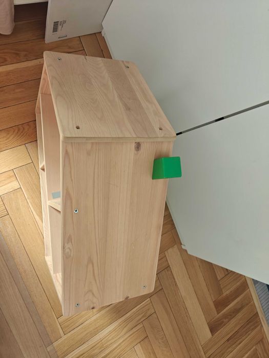 Domek /półka ścienna ikea