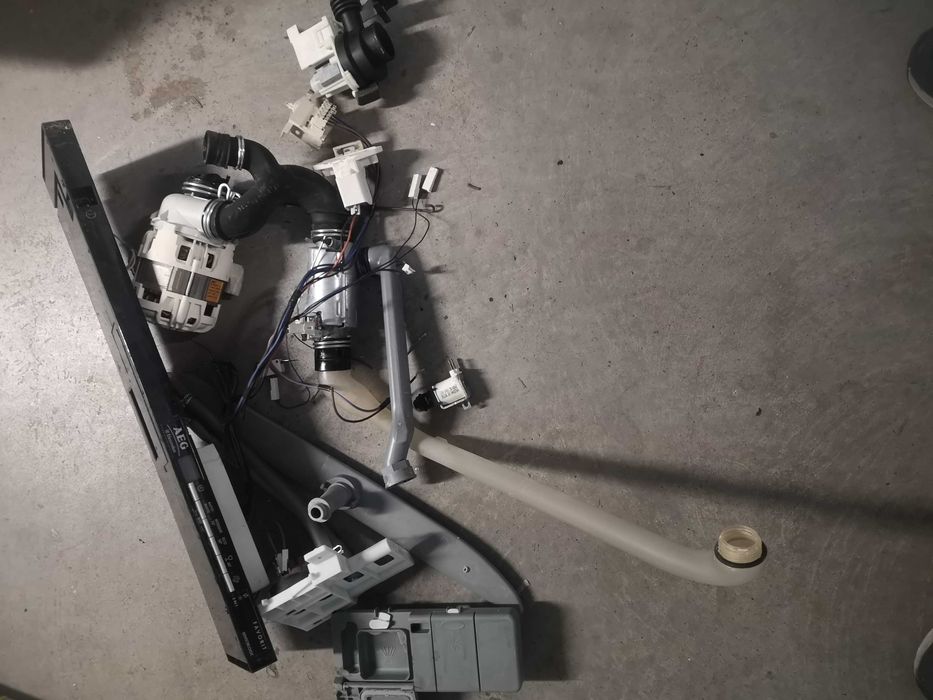 pompa - silnik do zmywarka AEG Favorit Control IV