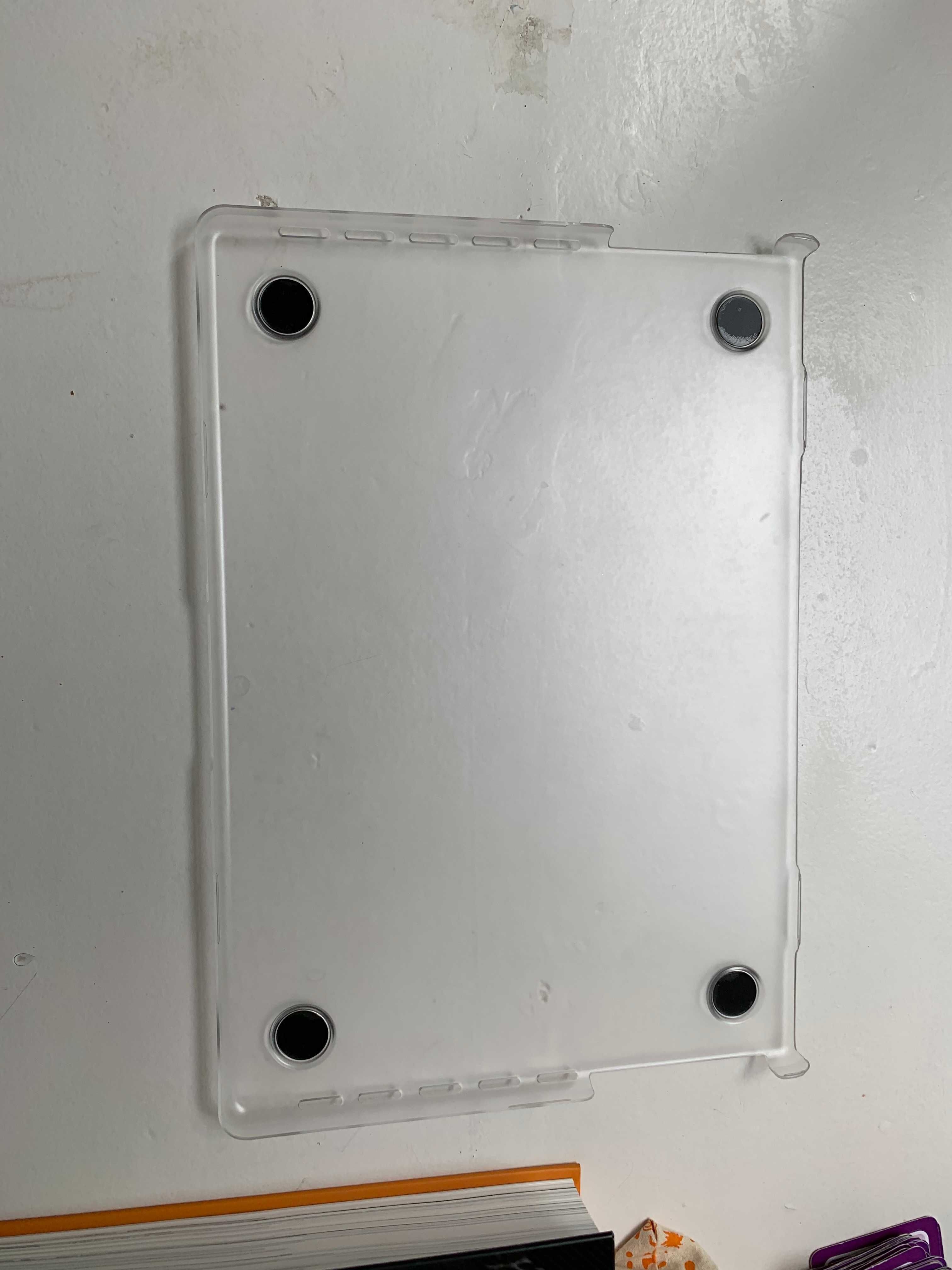 Case do Macbooka Pro 13