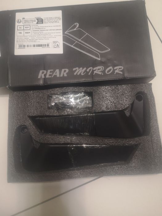 Дзеркала Rizoma металеві