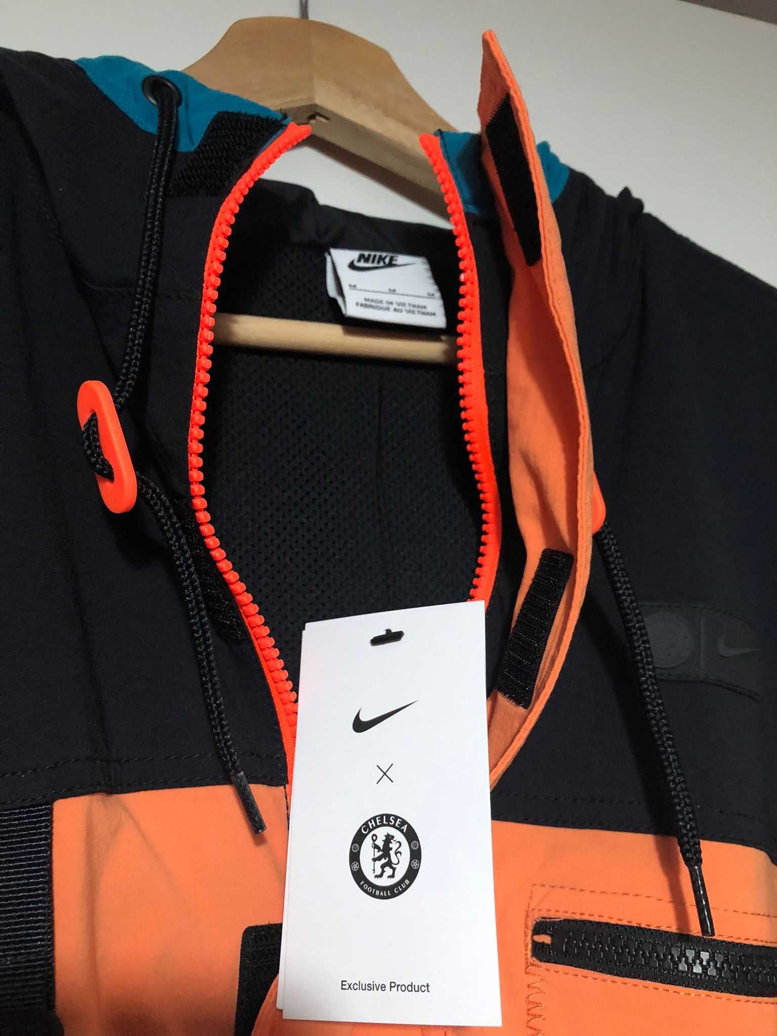 *NOVO* Casaco NIKE Edição Especial Chelsea