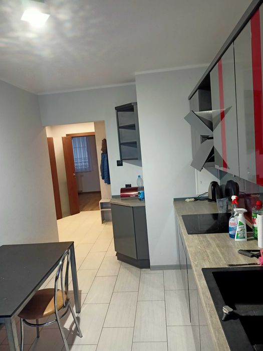 Wynajmę mieszkanie Piastowska środkowe niskie koszty.