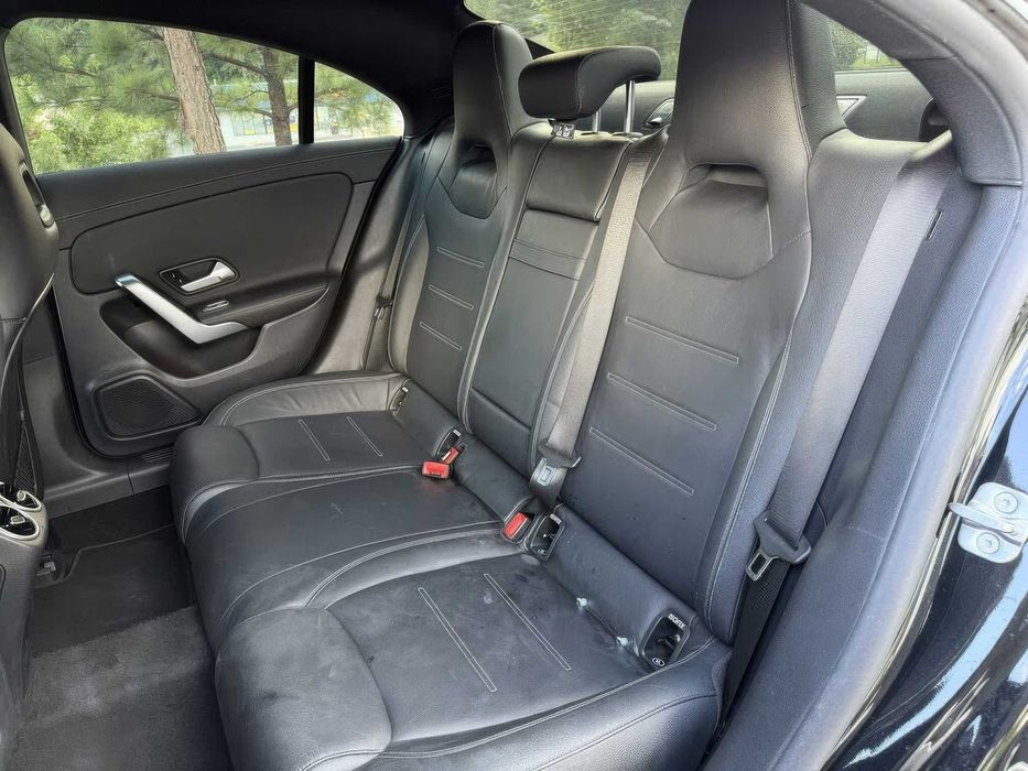 Mercedes-Benz CLA AMG CLA 35 4MATIC      2023