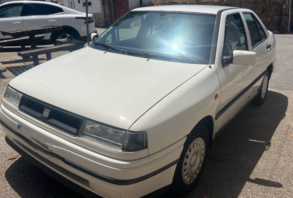 Carro Seat Sedan( baixa de preço)