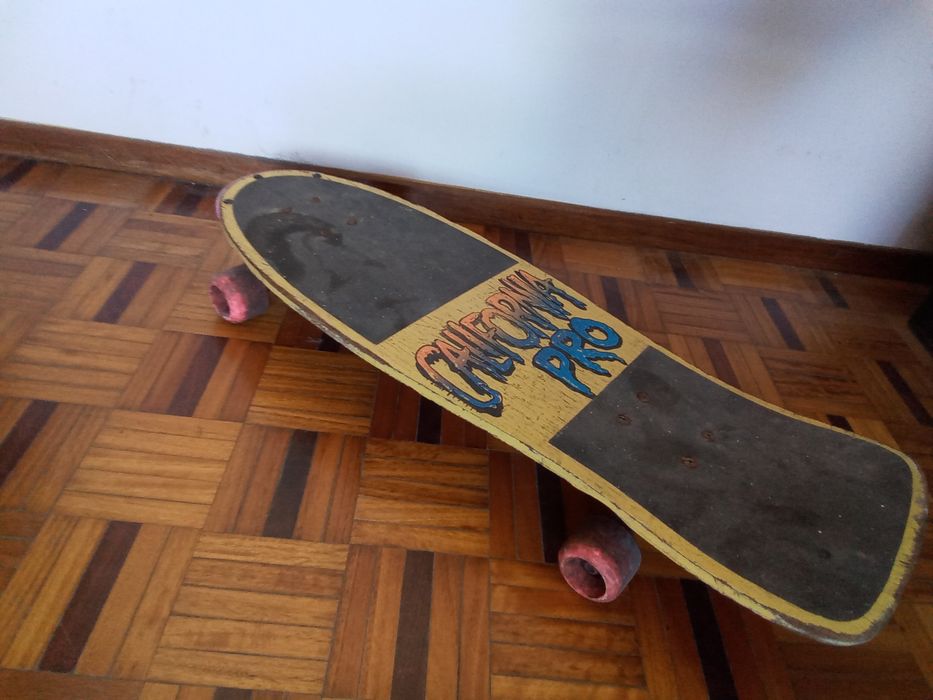 Só 90€ durante o dia de hoje - Vintage Skate Califórnia Pro 1986
