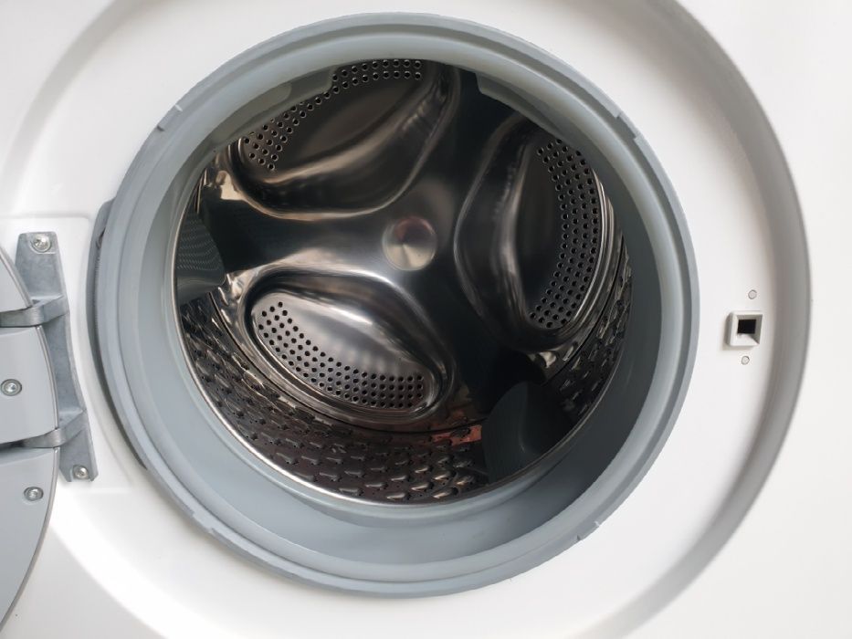 Пральна/стиральная/ машина Siemens IQ500 Wash & Dry 7/4 KG з Сушкою