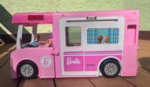 kamper Barbie z basenem plus 3 lalki Barbie