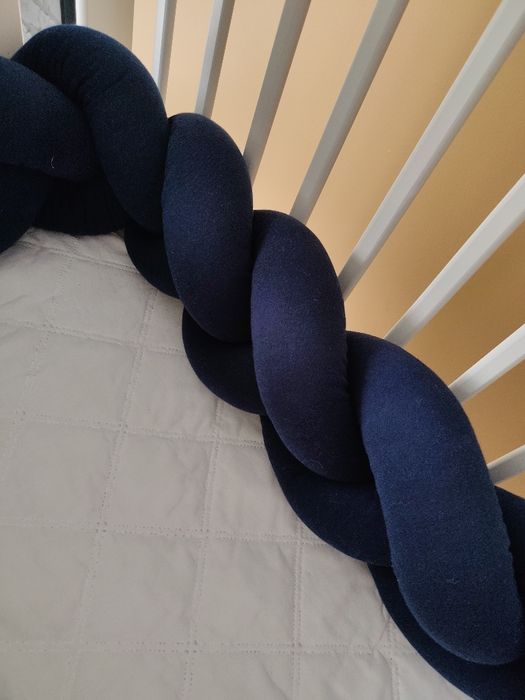 Ochraniacz na łóżeczko niemowlęce warkocz otulacz