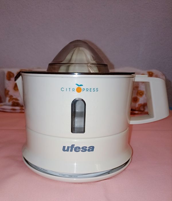 Espremedor de citrinos