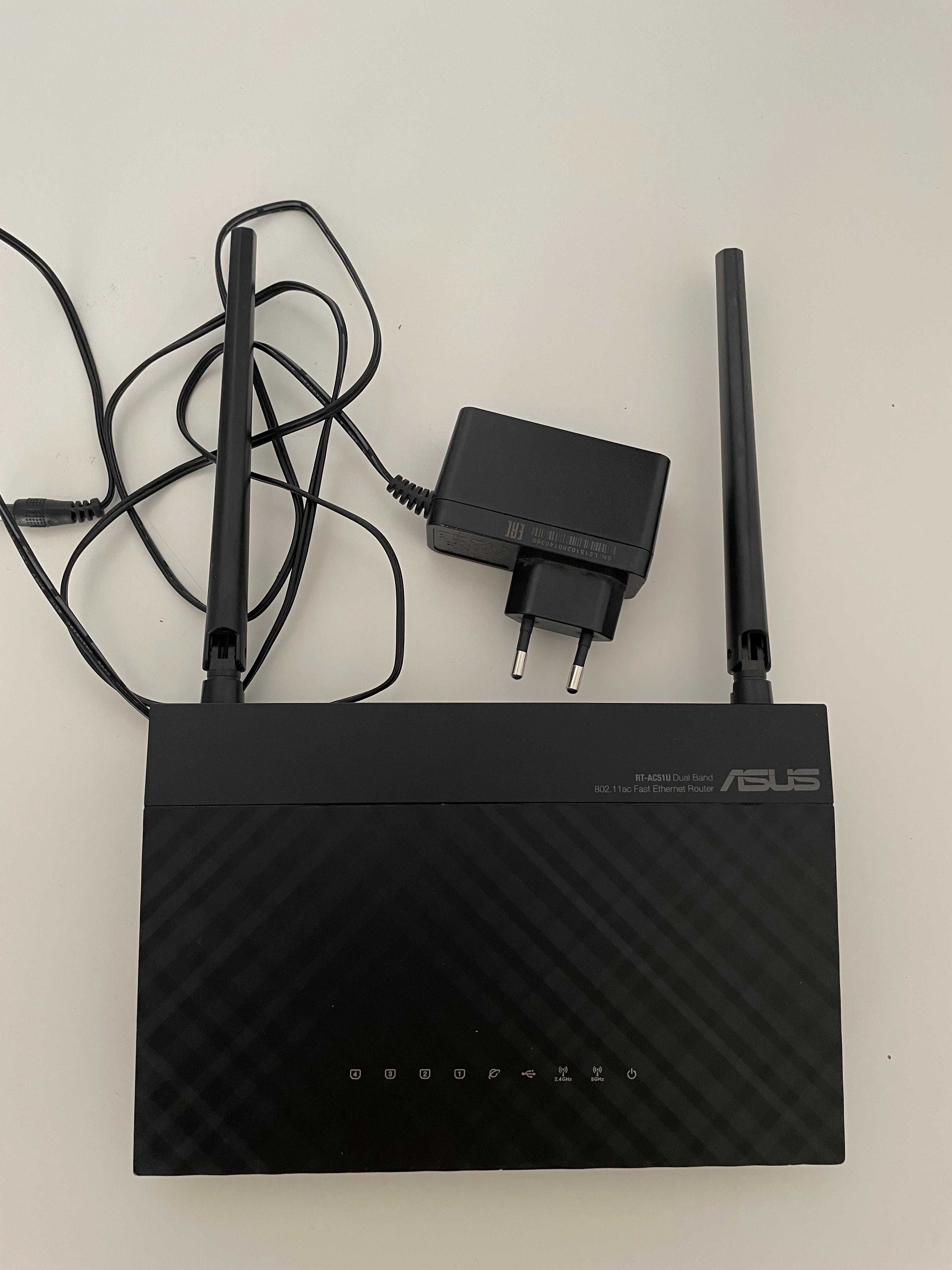 Router Asus RT-AC51U