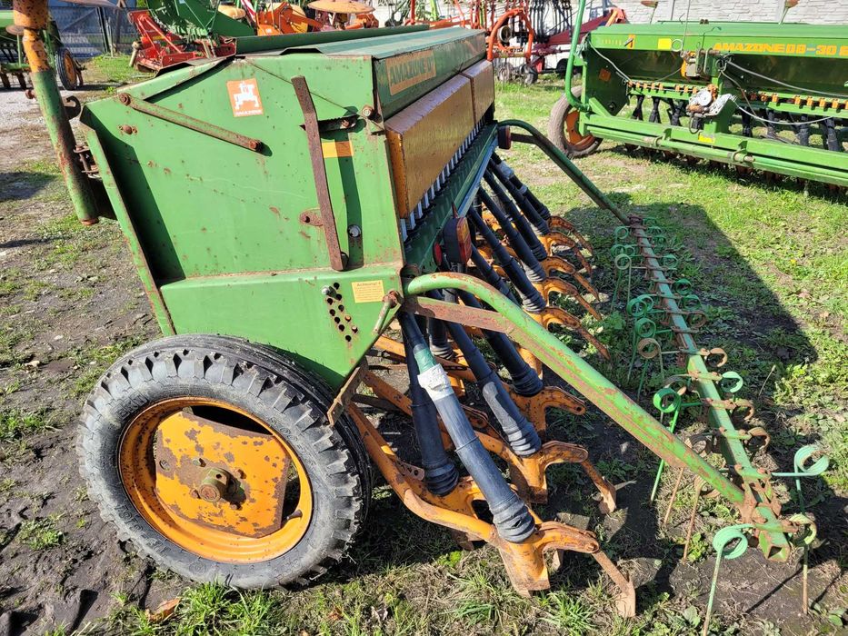 Siewnik do zboża AMAZONE D7 /25