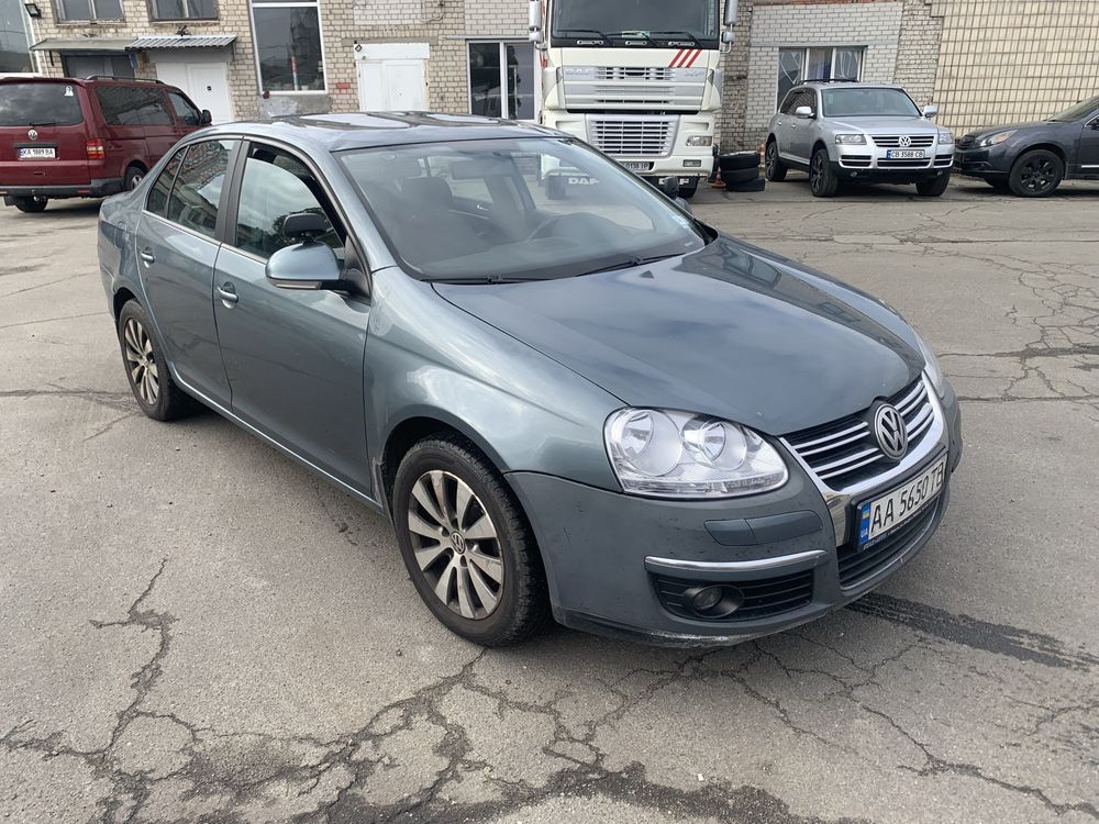 Продам Джетта VW Jetta 2006г.в АКП ГБО «У»