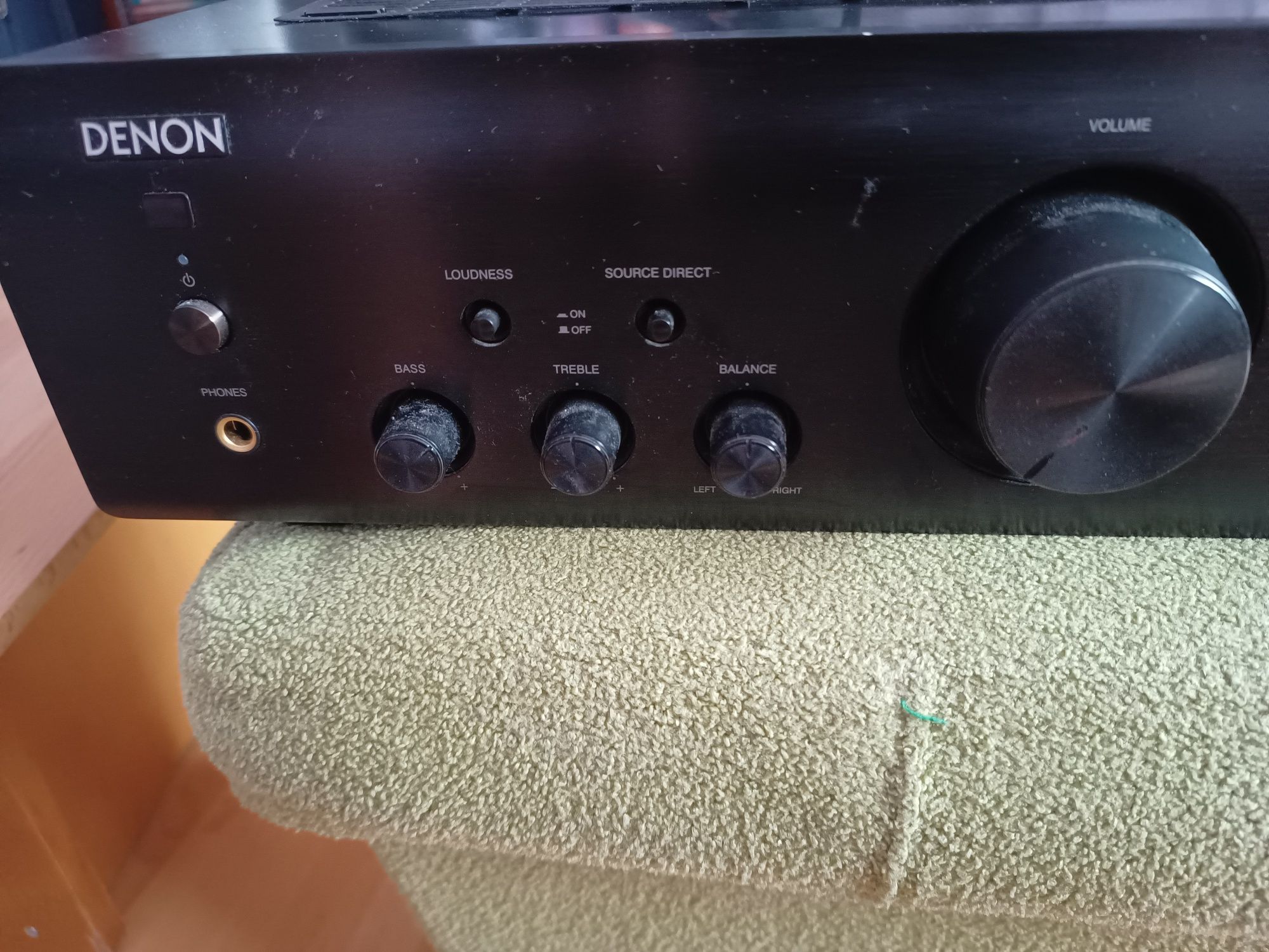 Wzmacniacz Denon  PMA-720AE