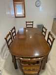 Mesa de Madeira Extensível + 6 cadeiras