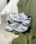 WhiteSilver\NewBalance*Damskie*ModaMR530SG UnisexTrampki.36