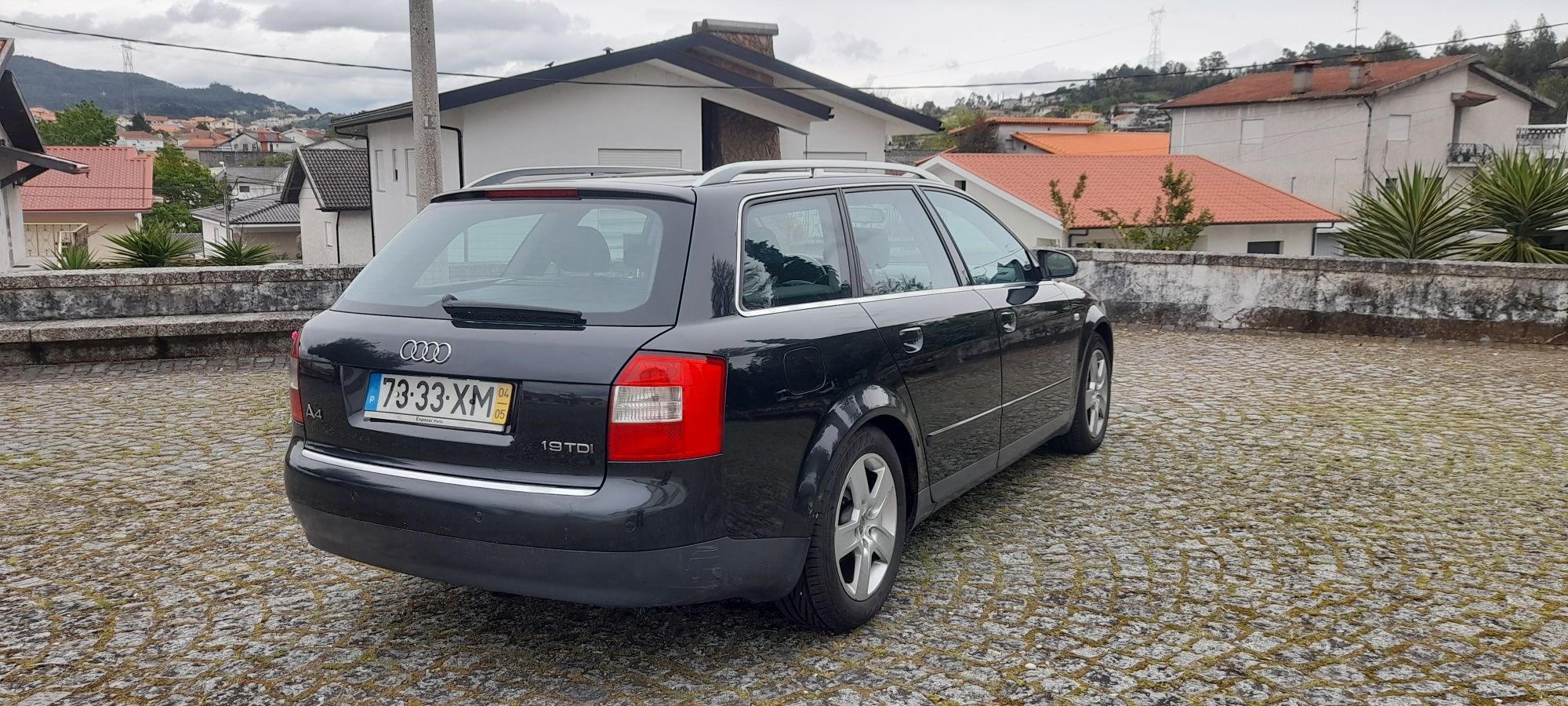 Audi a4 avant 1.9 TDI  M6 sport 130CV nacional 2004 teto de abrir