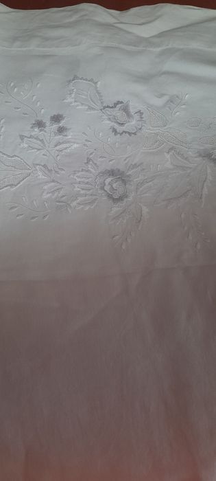 Lencol linho bordado a mao