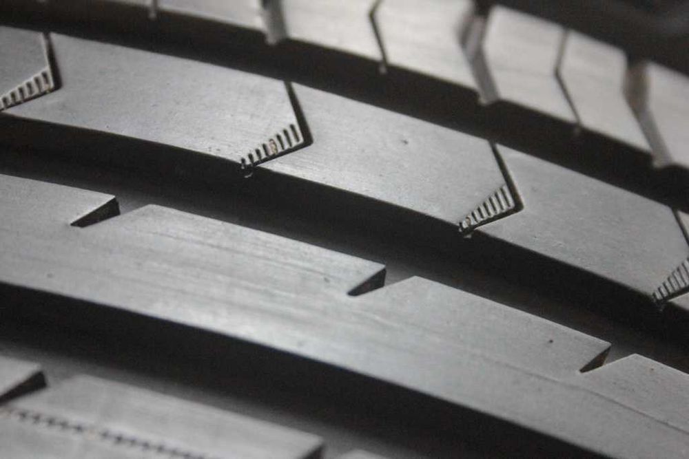 205/55/16 Continental ContiPremiumContact 5 205/55 R16 91V