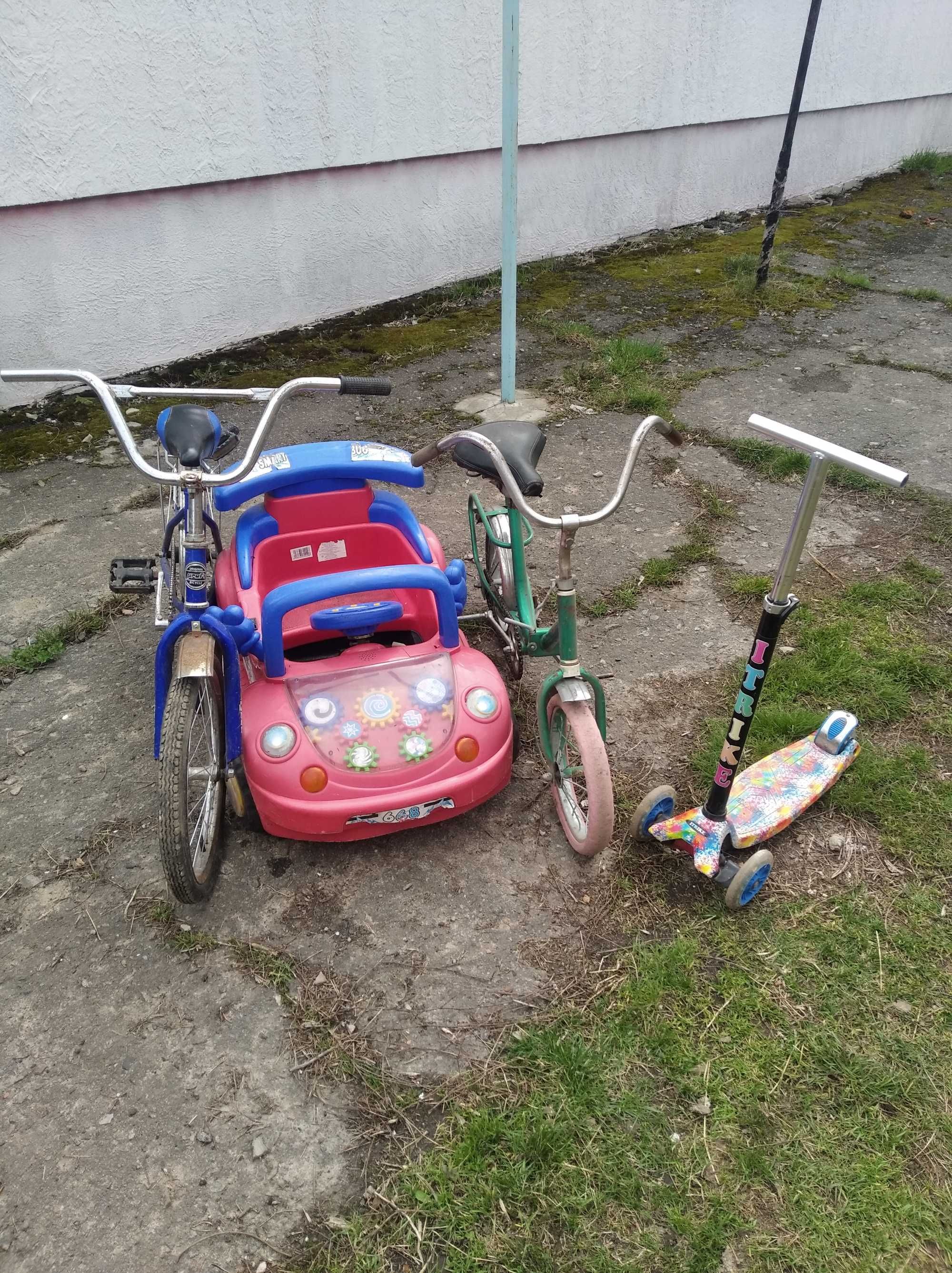 Дитячий електромобіль, качелі, велосипеди парк
