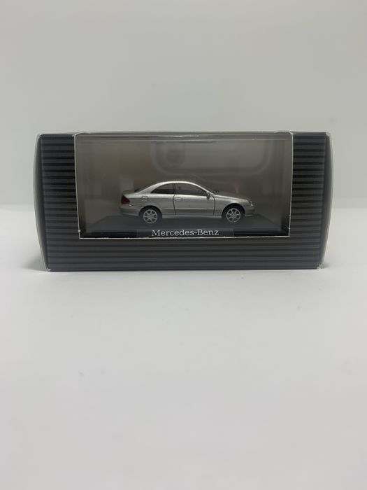 Mercedes CLK Coupé da Herpa escala 1/87