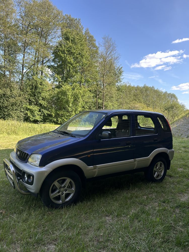 Daihatsu Terios  Klima , Napędy, Hak