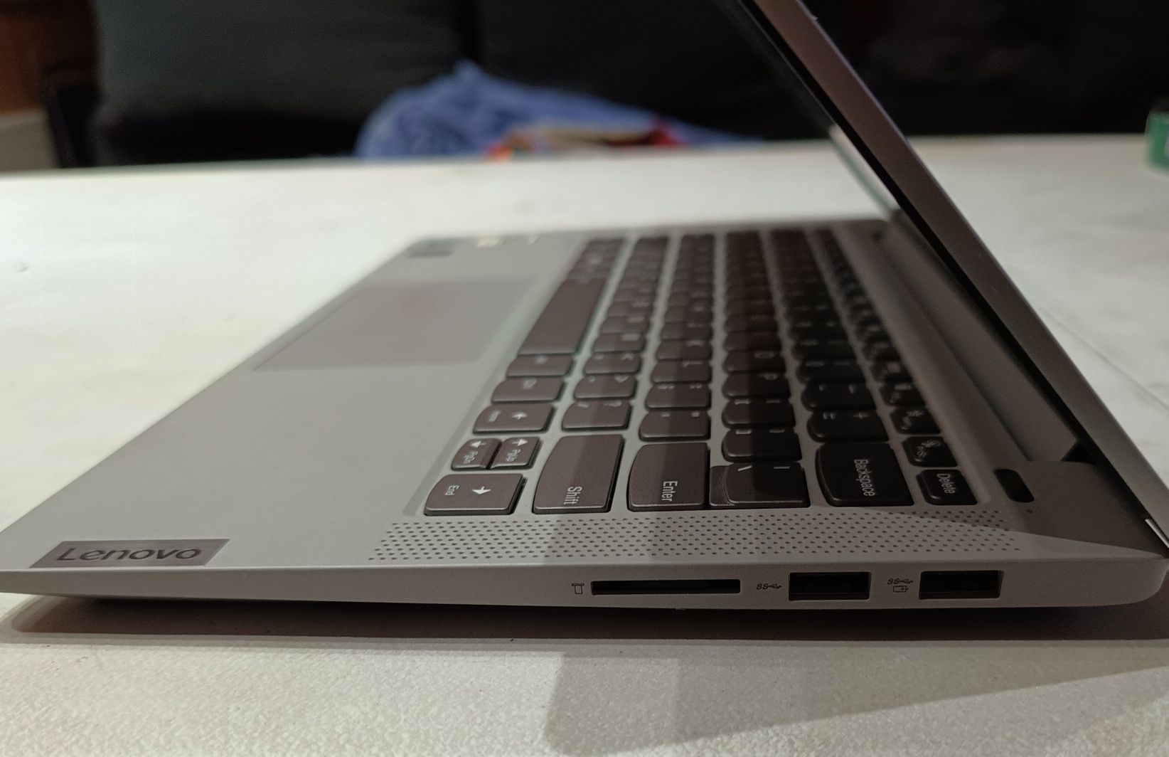 Laptop Lenovo Ideapad 5