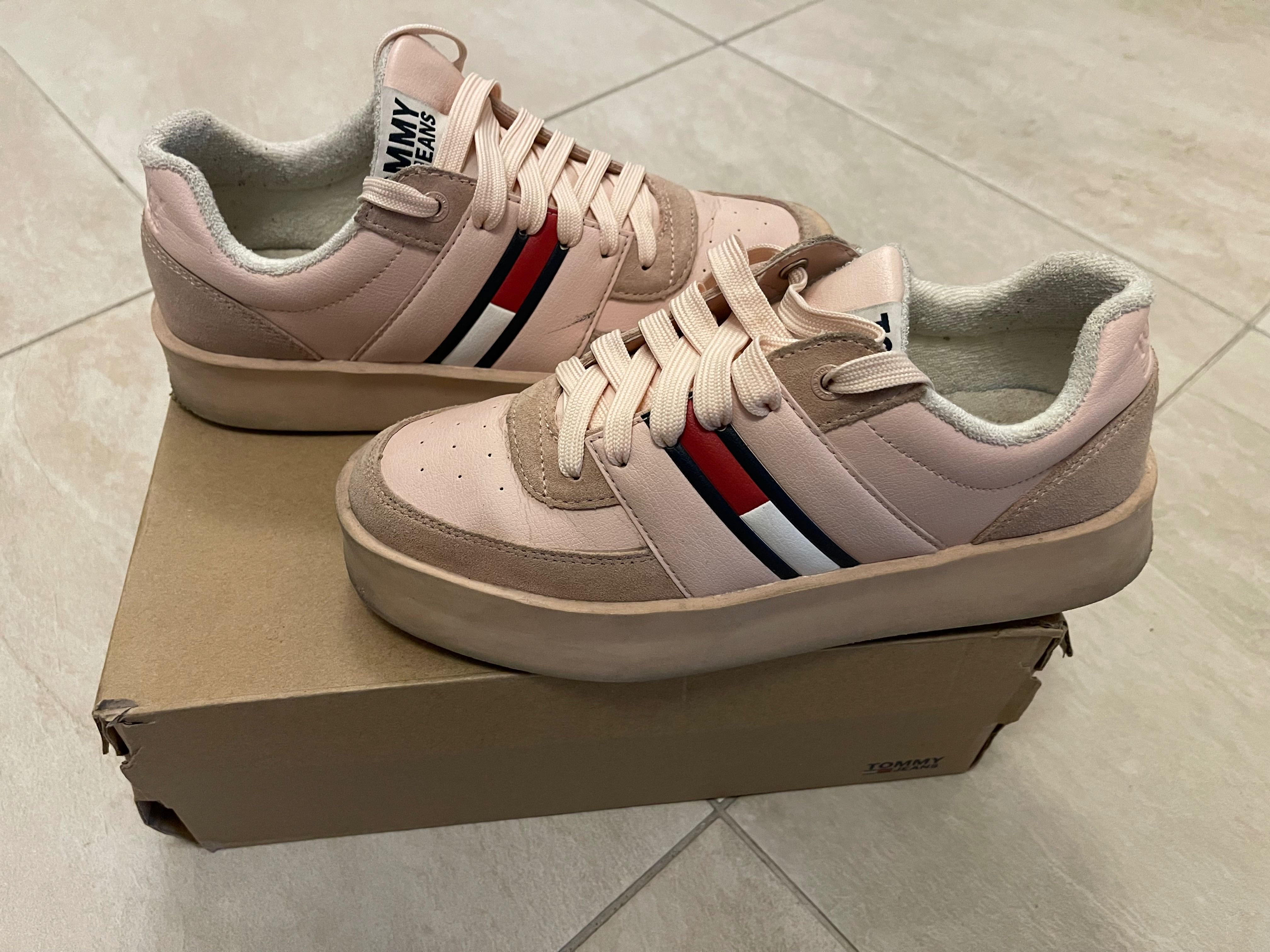 Кросівки Tommy Jeans Light Sneaker