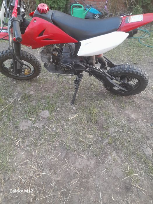 Cross Loncin 125