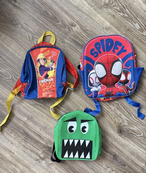 Дитячі рюкзаки лотом