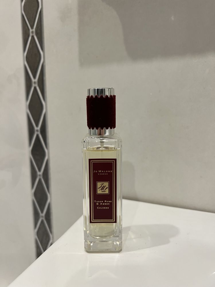 Парфум Jo Malone tudor rose & amber cologn