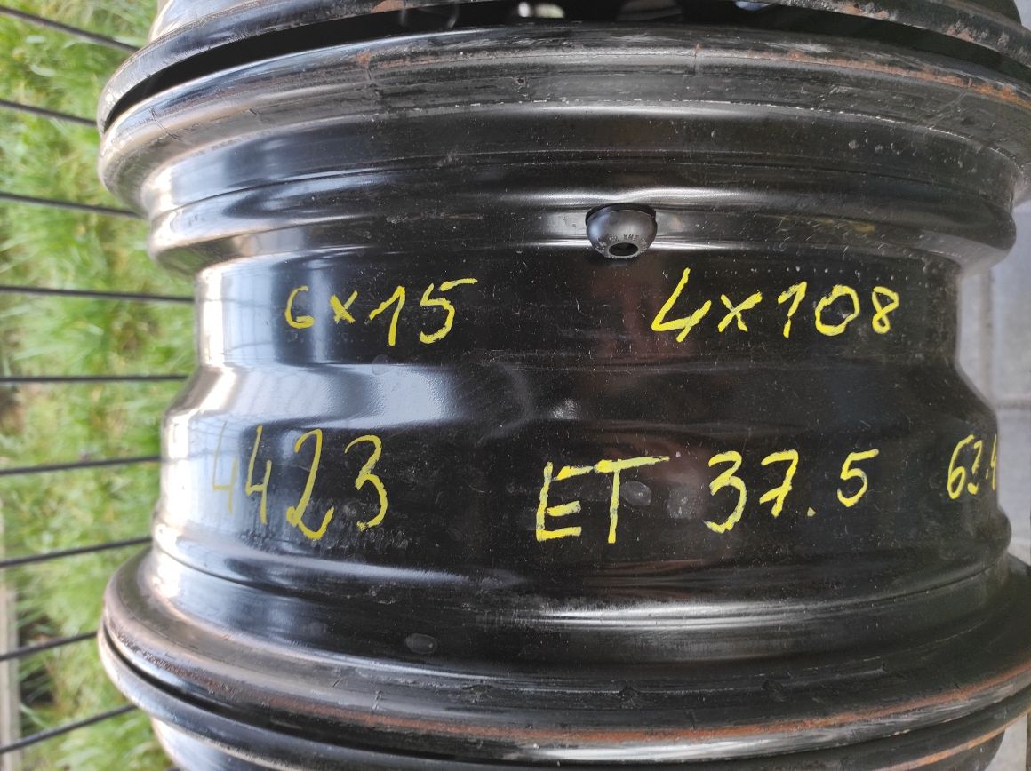 Felgi stalowe 6x15 cali 4x108 ET37.5 Ford EcoSport Fiesta KA#4423