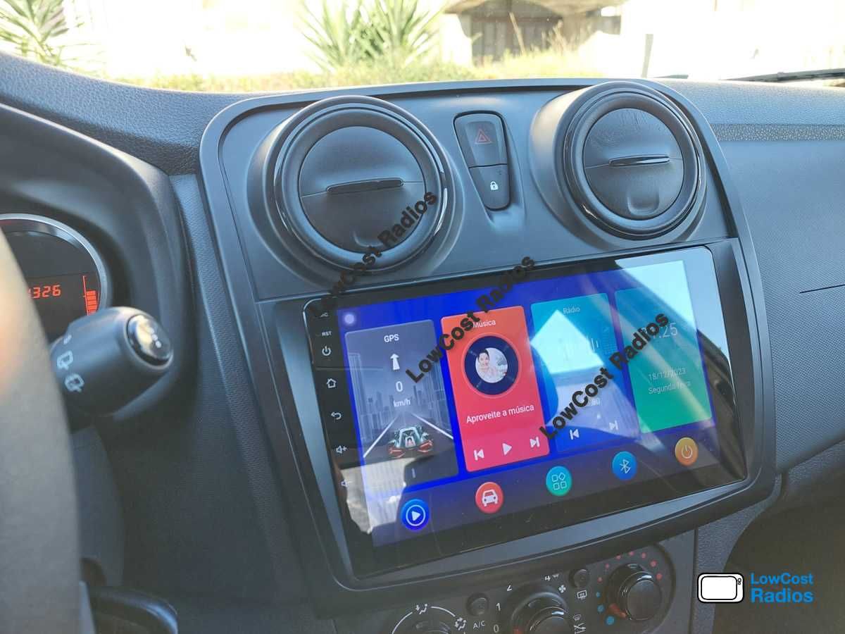 Rádio 2DIN Android • DACIA Logan Sandero Duster Dokker Lodgy • CARPLAY