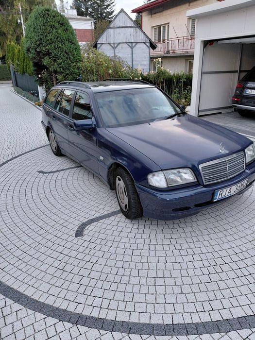 Mercedes Benz C180 , 1998r , po liftingu.